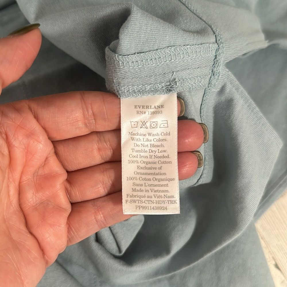 Everlane Light Blue Hoodie - Picture 12 of 12